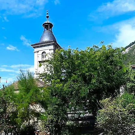 Hotel De D'ollon *