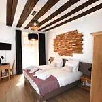 De D'ollon Hotel